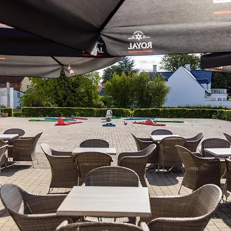 Milling Sopark Hotel